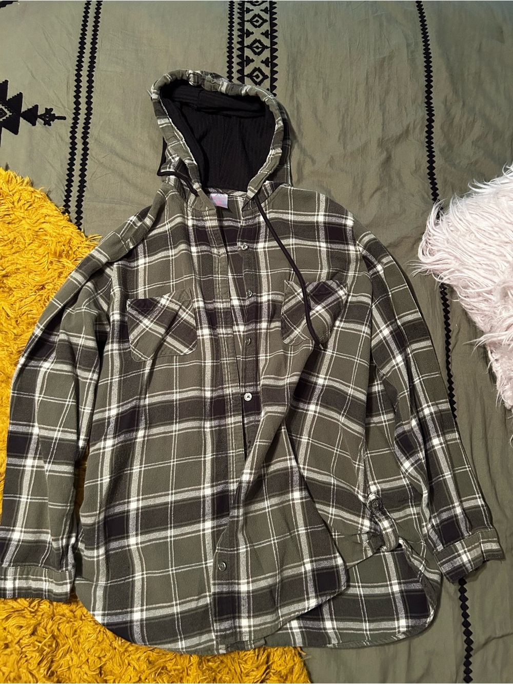 No Boundaries Olive Green Plaid Button-Up Shirt with Black Knit Hood